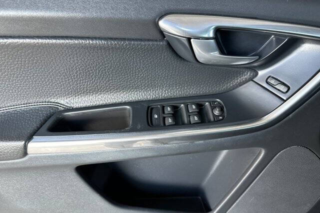 2014 Volvo XC60 3.2 Premier