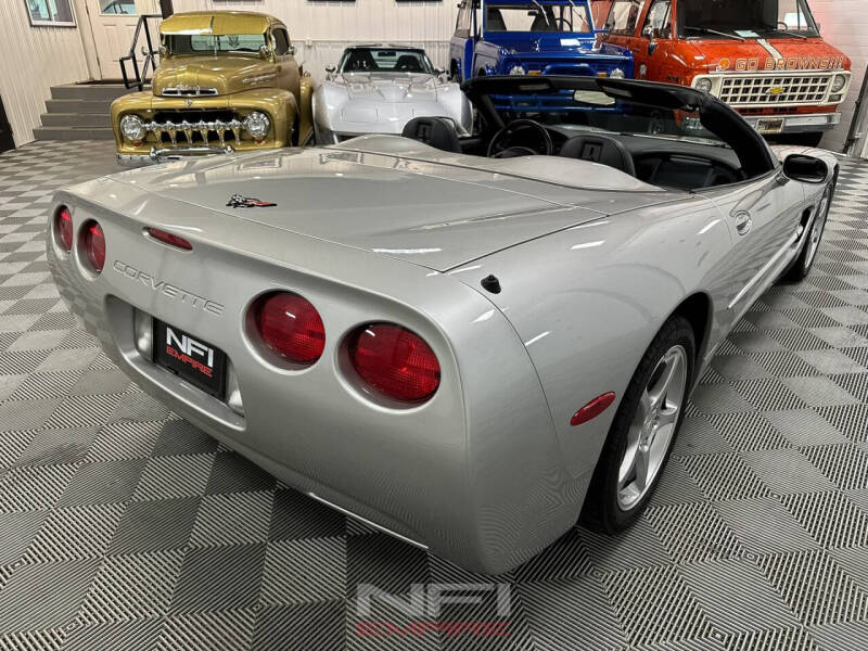 2004 Chevrolet Corvette