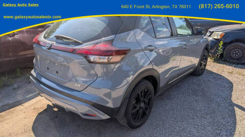 2023 Nissan Kicks SR