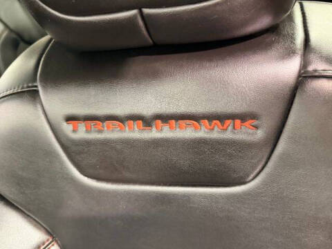 2020 Jeep Cherokee Trailhawk