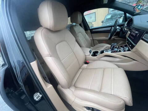 2023 Porsche Cayenne