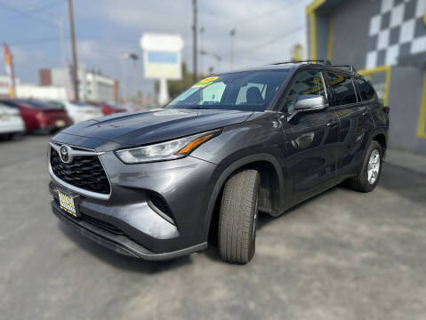 2020 Toyota Highlander L