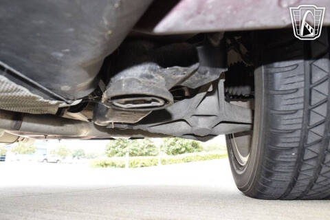 2004 Ford Thunderbird Deluxe