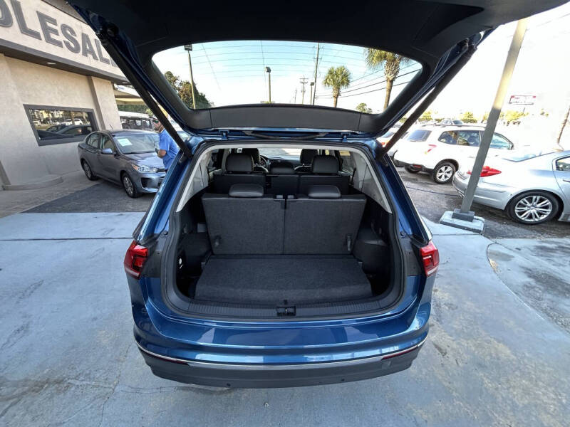 2018 Volkswagen Tiguan 2.0T SEL Premium