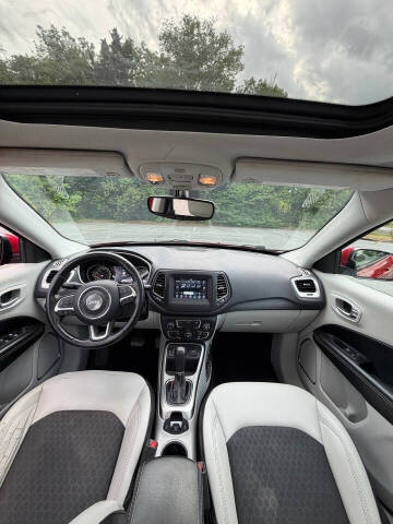 2019 Jeep Compass Sun and Wheel Edition