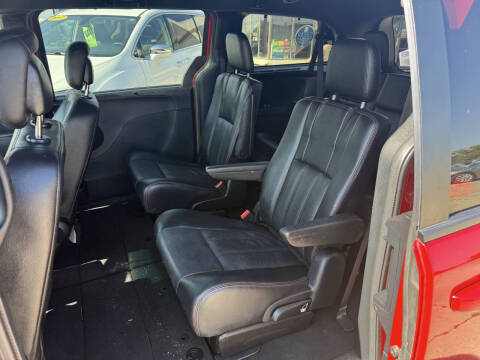 2016 Dodge Grand Caravan R/T