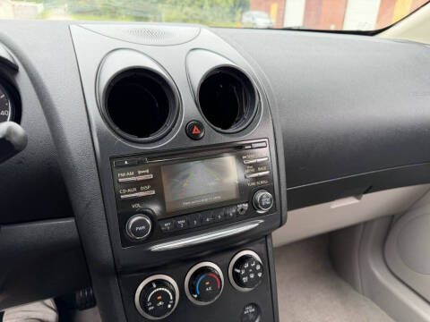 2014 Nissan Rogue Select S