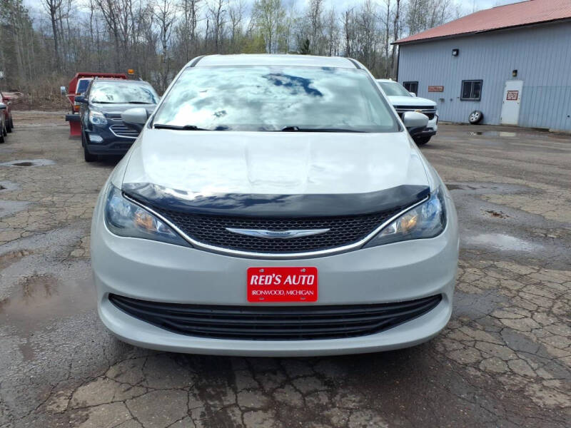 2017 Chrysler Pacifica Touring