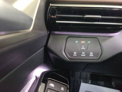 2025 Volkswagen ID.4 Pro