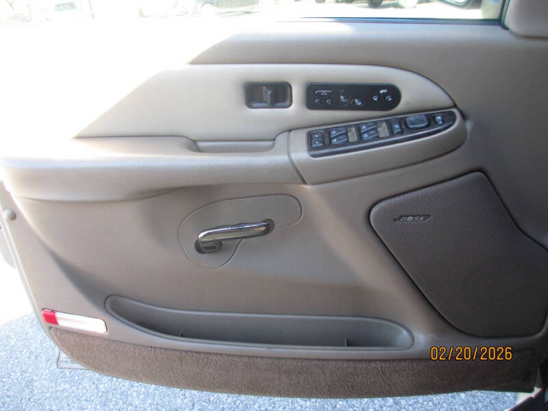 2004 GMC Yukon XL Denali