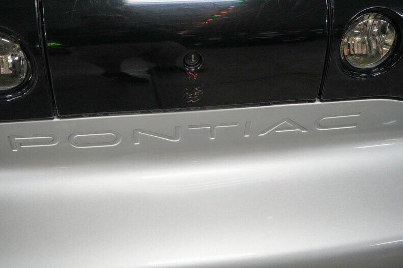 2000 Pontiac Firebird