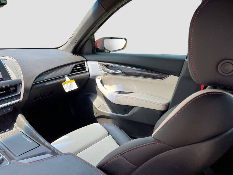 2024 Cadillac CT5-V