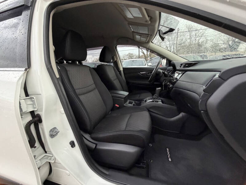 2017 Nissan Rogue S