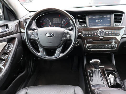 2014 Kia Cadenza Premium