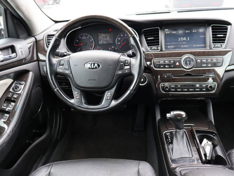 2014 Kia Cadenza Premium