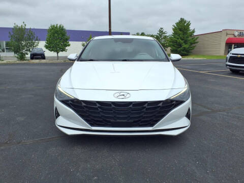 2022 Hyundai Elantra