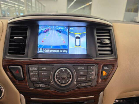 2017 Nissan Pathfinder Platinum