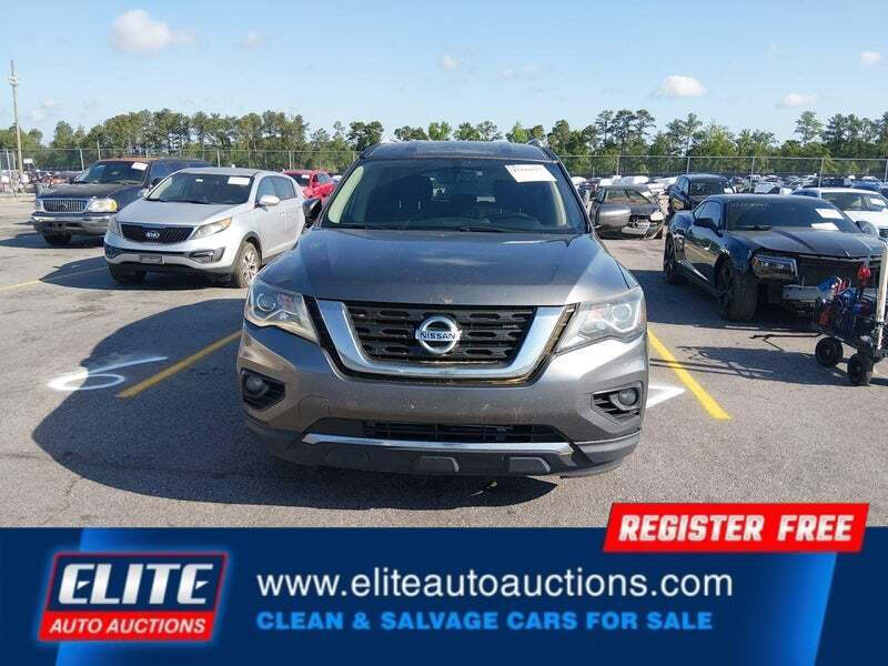 2019 Nissan Pathfinder SV