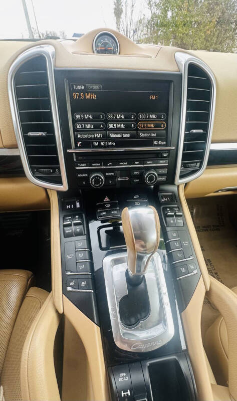 2016 Porsche Cayenne