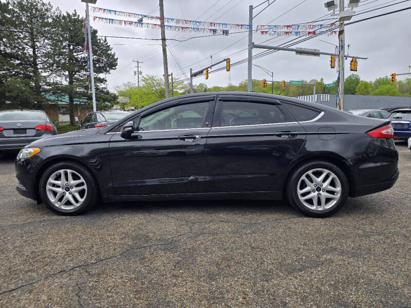 2014 Ford Fusion SE