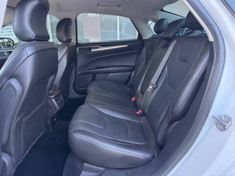 2016 Ford Fusion Titanium