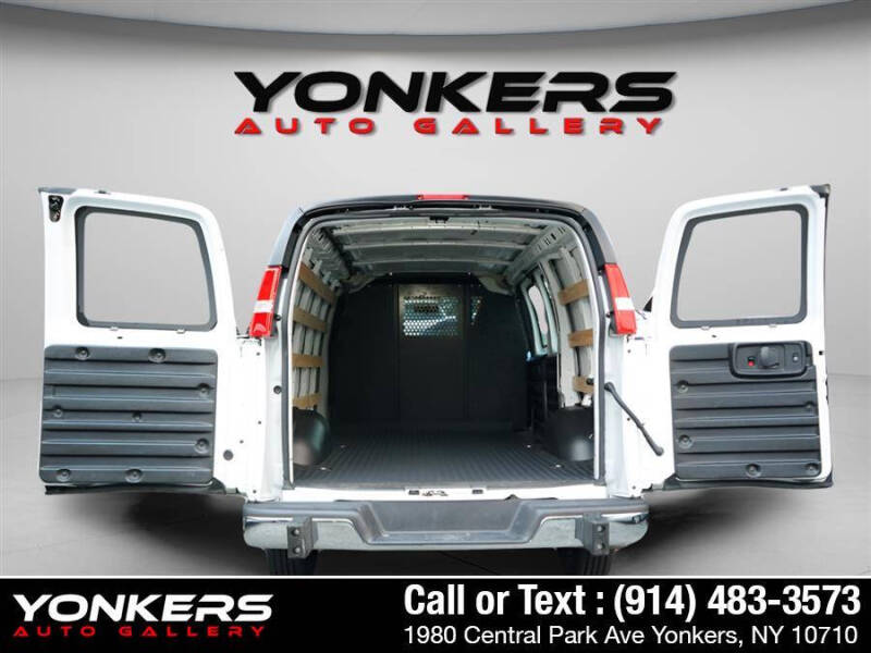 2024 Chevrolet Express 2500