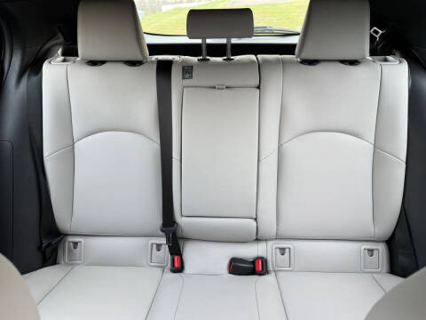 2023 Lexus UX 250h Premium