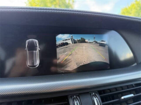 2022 Alfa Romeo Stelvio Veloce