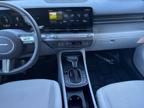 2024 Hyundai Kona SEL