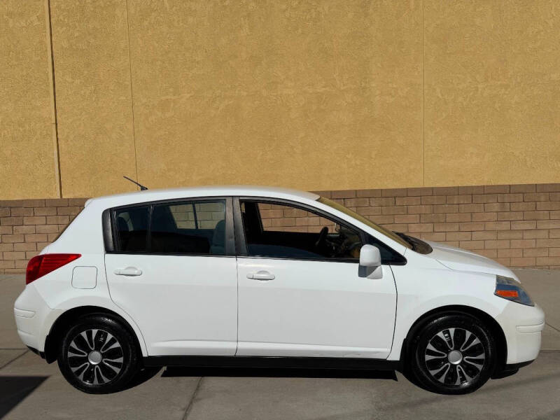 2011 Nissan Versa 1.8 S