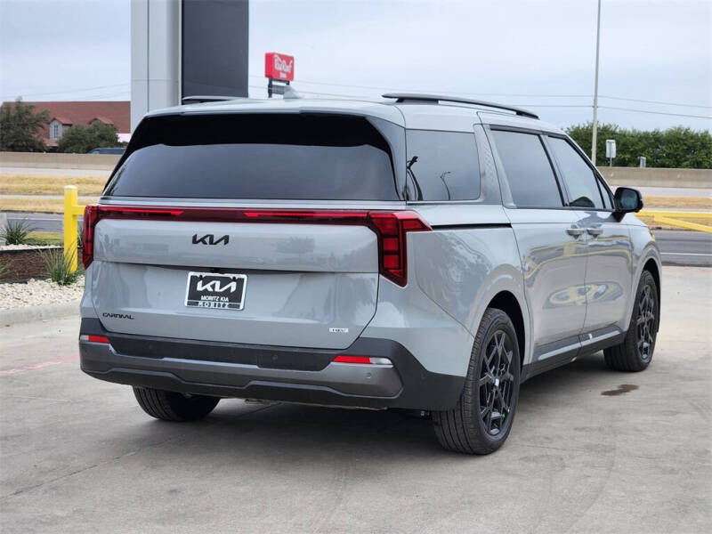 2026 Kia Carnival Hybrid SX