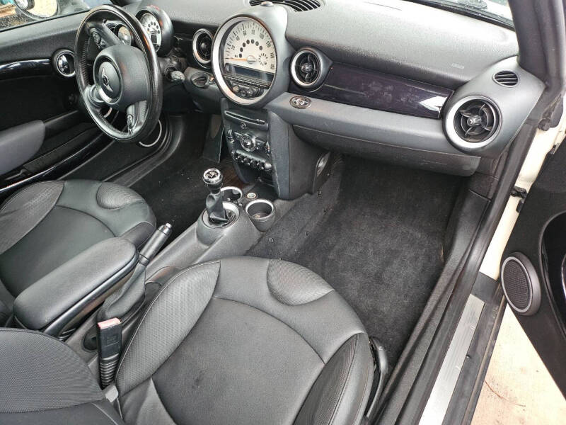 2011 MINI Cooper