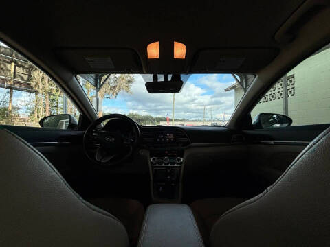 2019 Hyundai Elantra