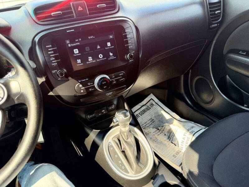 2018 Kia Soul +