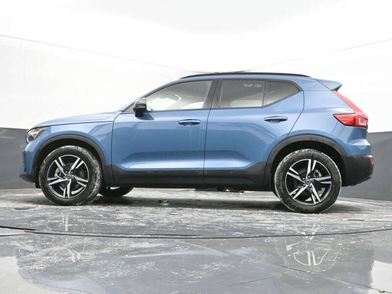 2024 Volvo XC40