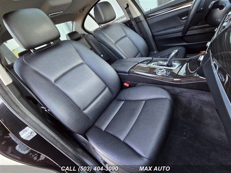 2013 BMW 5 Series 528i