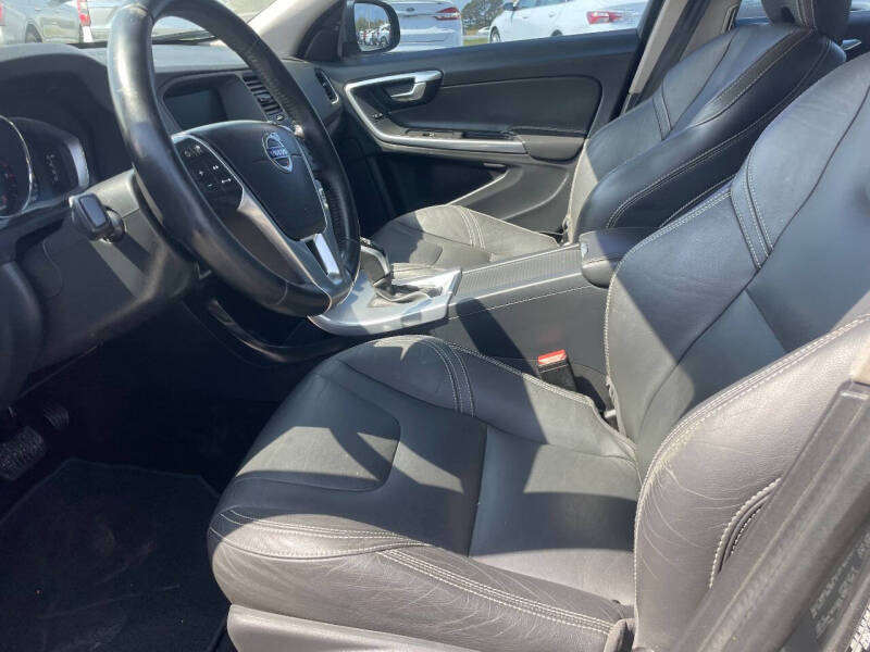 2017 Volvo S60 T5 Dynamic