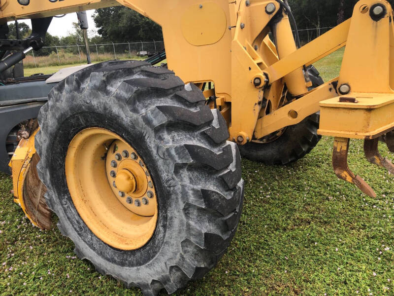 2011 John Deere 670 GP MOTOR GRADER