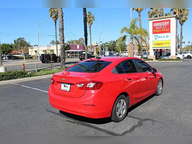 2018 Chevrolet Cruze LS Auto