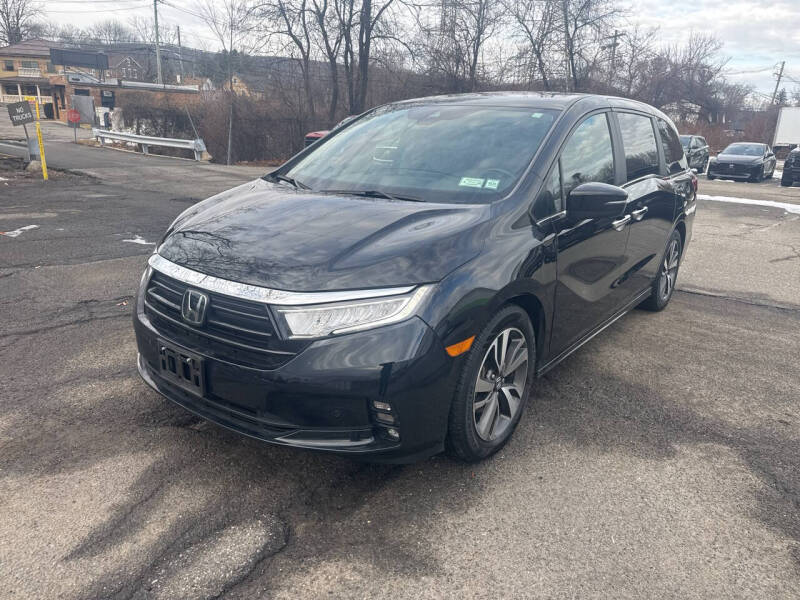 2024 Honda Odyssey Touring's photo
