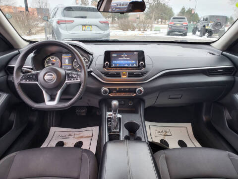 2022 Nissan Altima 2.5 S