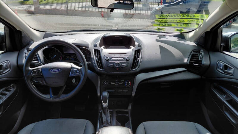 2017 Ford Escape S