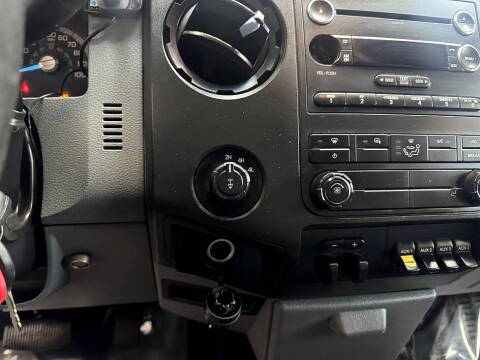 2013 Ford F-350 Super Duty XL