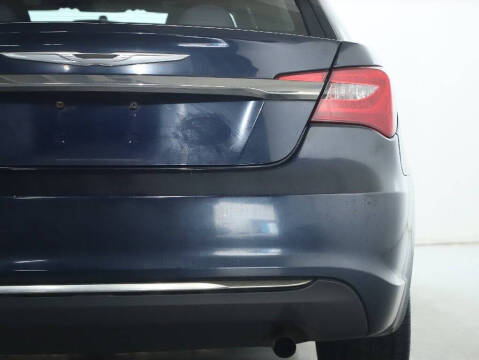 2014 Chrysler 200 LX