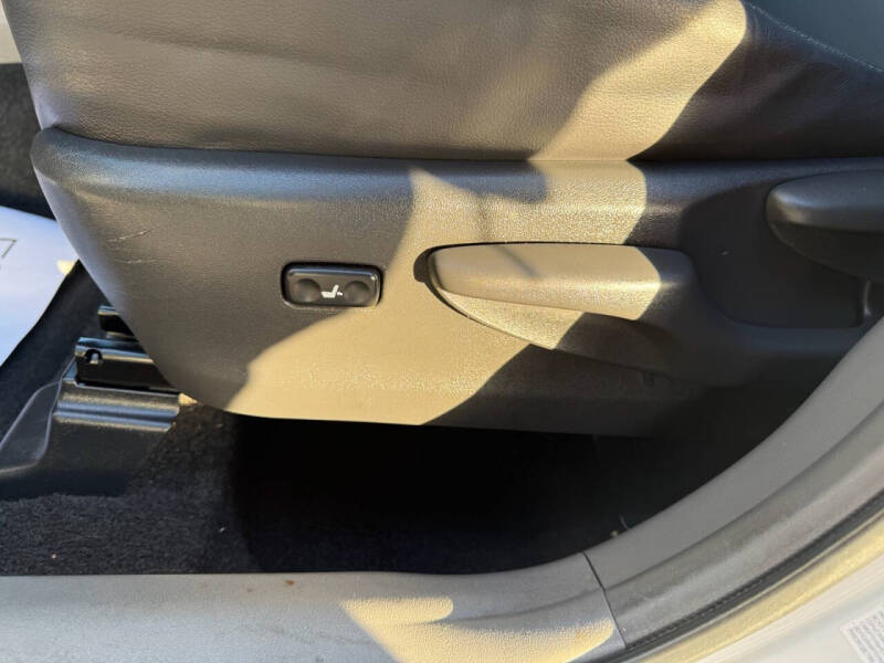 2012 Toyota Prius v