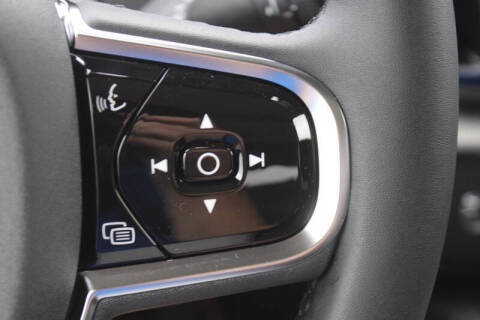 2025 Volvo XC60 T8 Plus Dark Theme