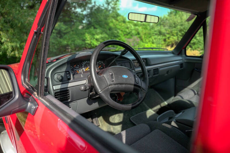 1993 Ford F-150 SVT Lightning