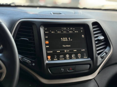 2017 Jeep Cherokee 75th Anniversary