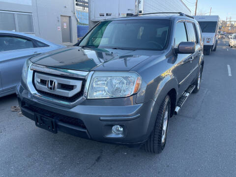 2010 Honda Pilot for sale at Gallery Auto Sales in Bronx NY