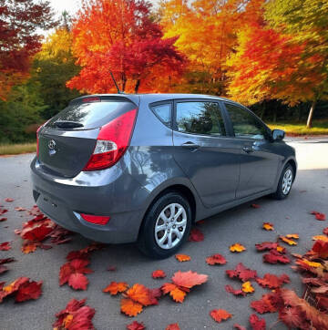 2012 Hyundai Accent GS
